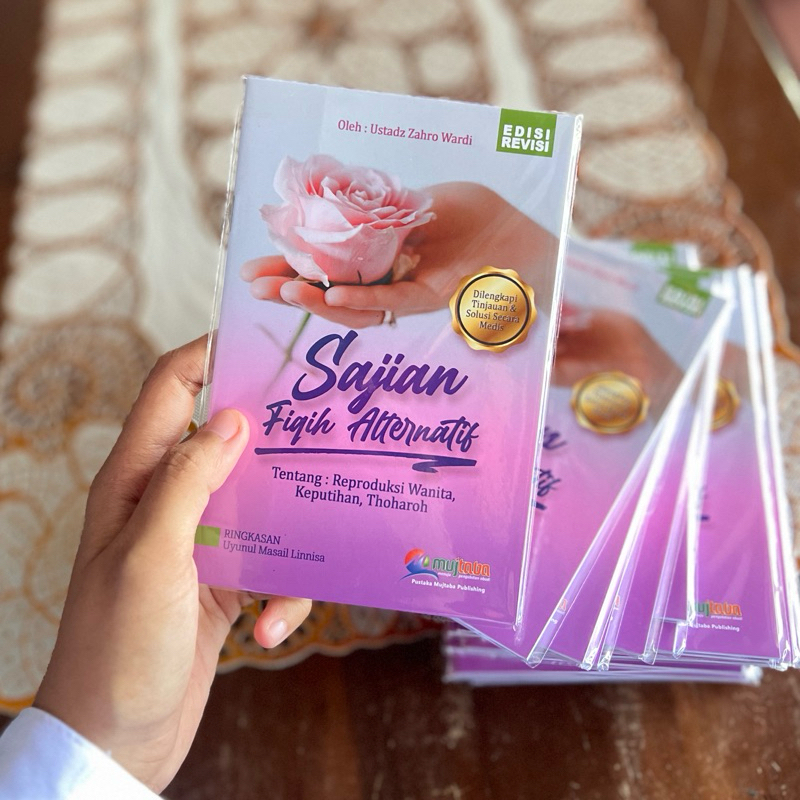 SAJIAN FIQH ALTERNATIF TENTANG REPRODUKSI WANITA, KEPUTIHAN, THOHAROH LIRBOYO KEDIRI / BUKU KEWANITA