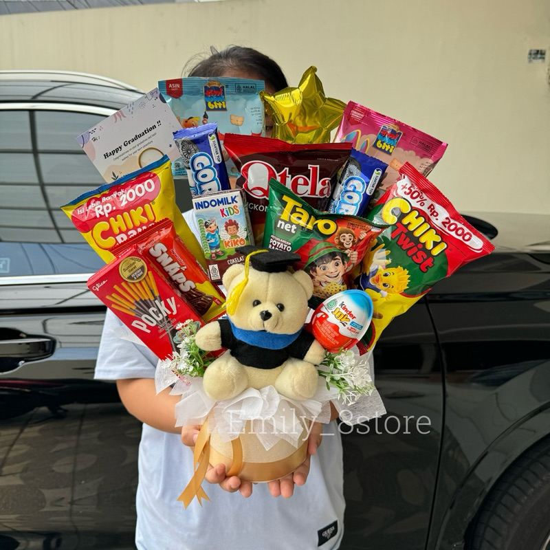 (Ready siap Kirim)Buket Snack Bloom box Large Size | Bucket boneka wisuda anak | snack bloom box | kado hadiah wisuda | buket wisuda murah | buket snack makanan ringan untuk wisuda | kado ulang tahun | kado ultah cowok | bloom box snack | kado kelulusan