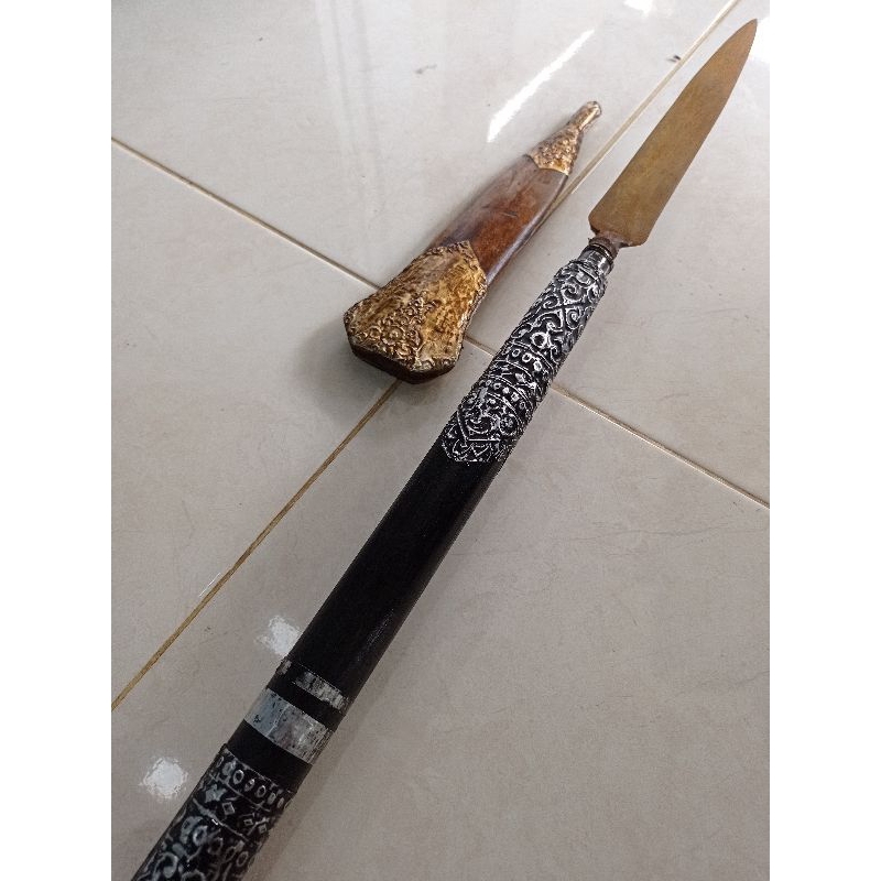 keris Bali dapur biring