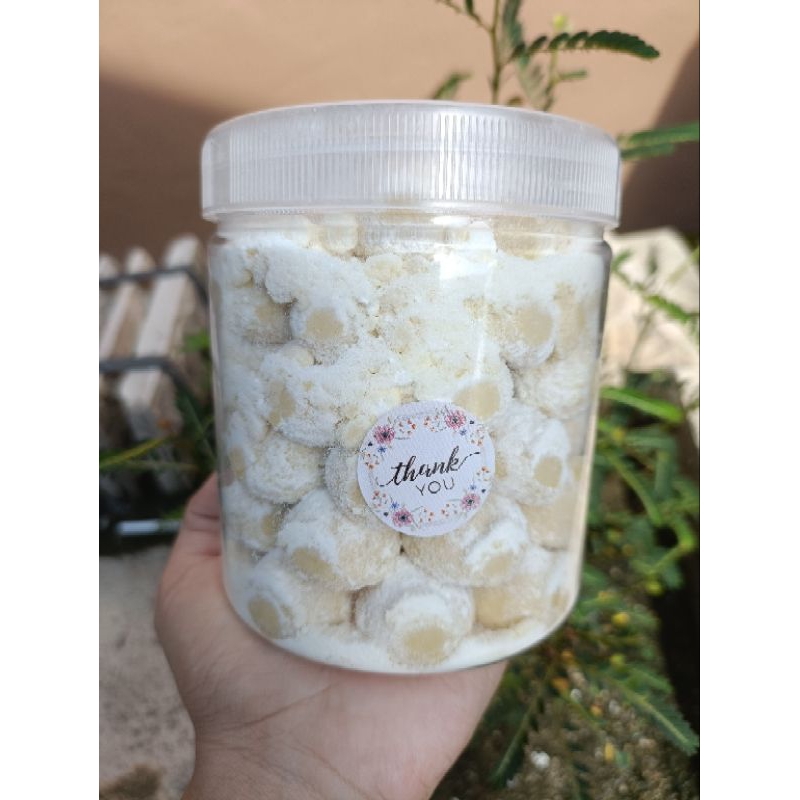 

Putri Salju Bola Salju