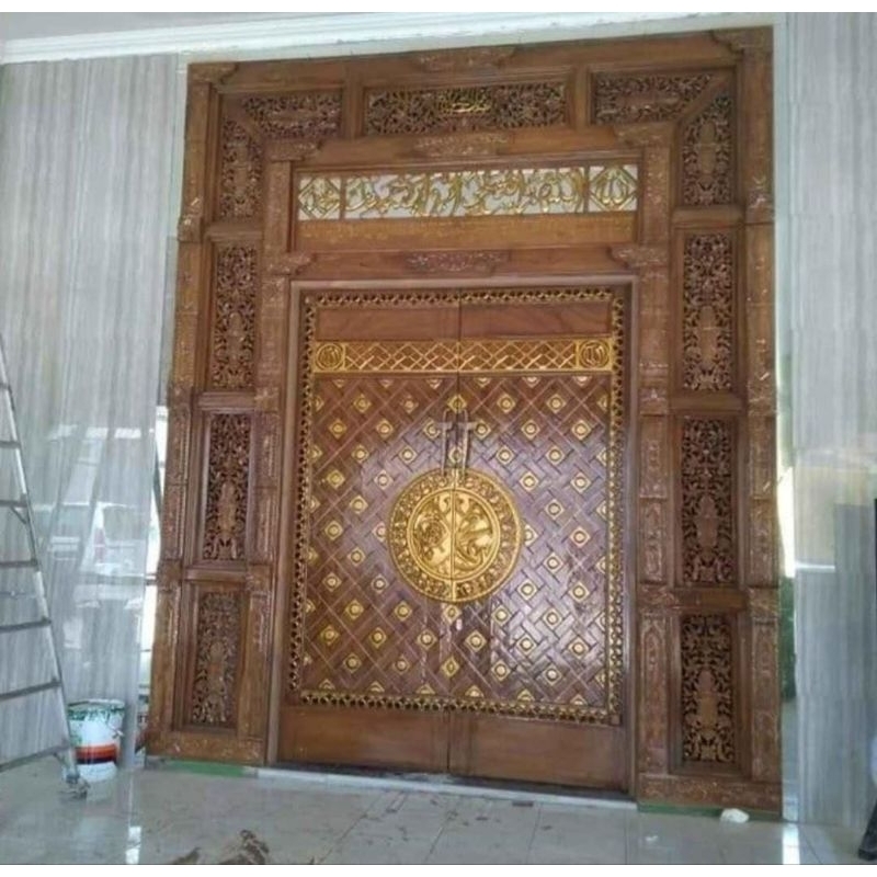 Pintu Masjid Ukir Replika Pintu Nabawi