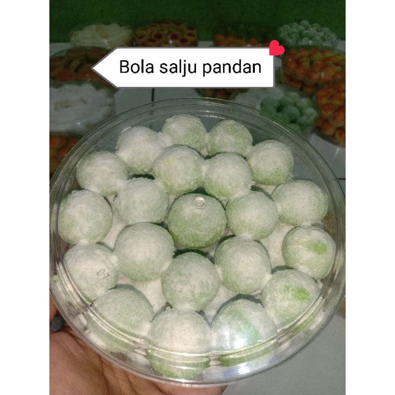 

kuker bola salju pandan