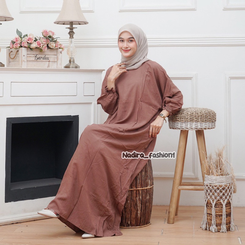 Kaftan Wanita - Daunda Kaftan Size Jumbo XXXXL Motif Daun Lengan Panjang Busui Resleting by Nadira_Fashion / Gamis Rayon Jumbo Kaftan Terbaru-Polos mocca