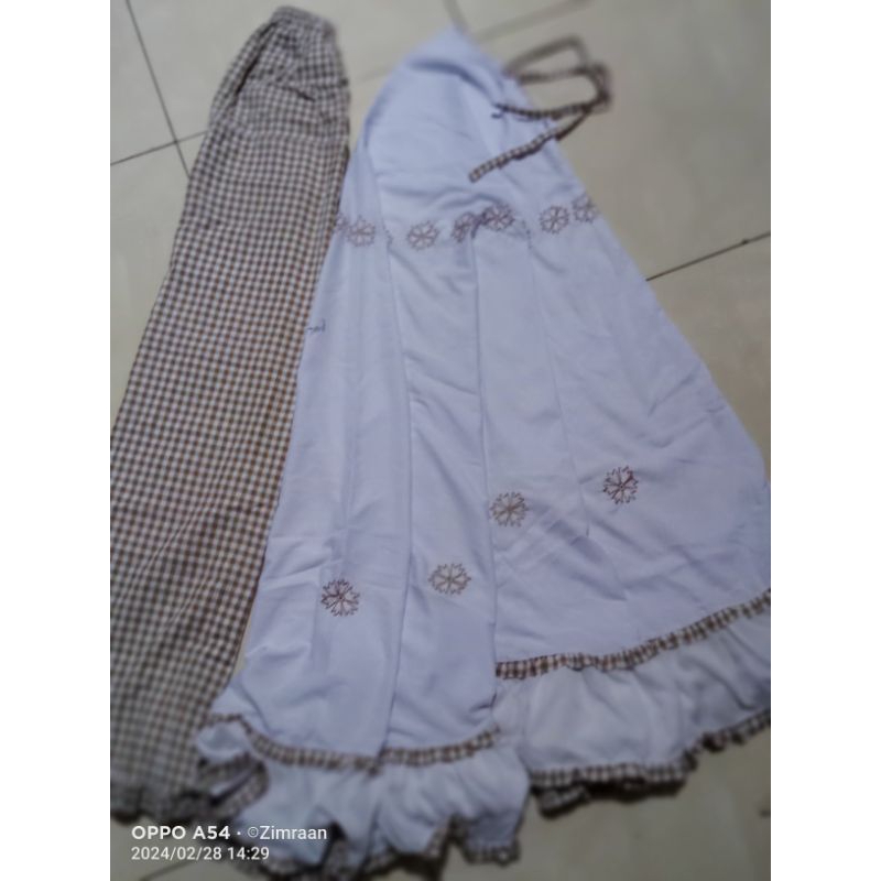 MUKENA AMBAR EKSKLUSIF