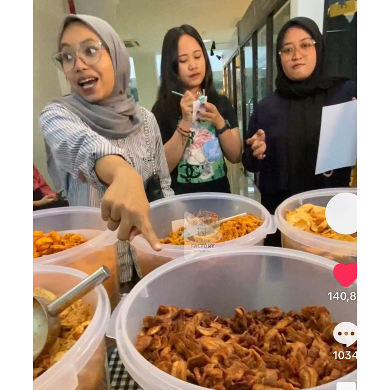 

[500gr] MAKARONI PEDAS