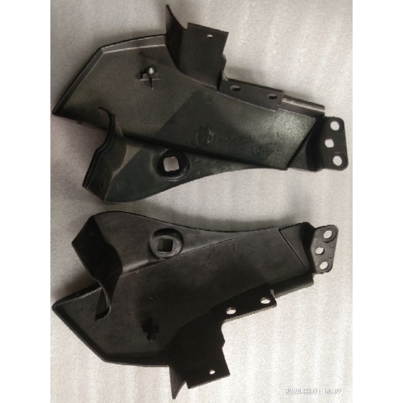 body rgr sprinter buntut kanan kiri original nos