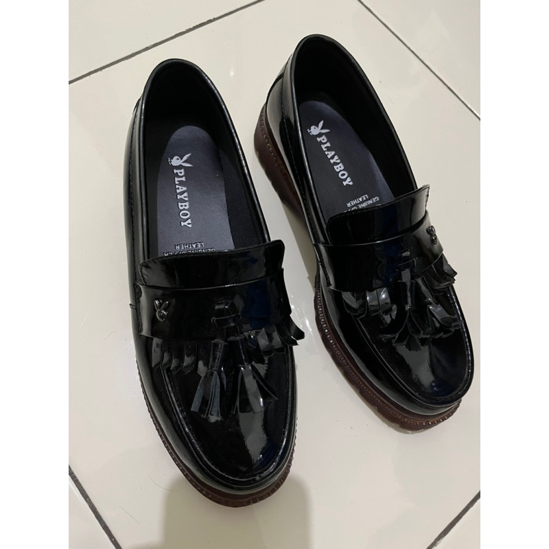 Playboy Sepatu Wanita Tassel ukuran 36