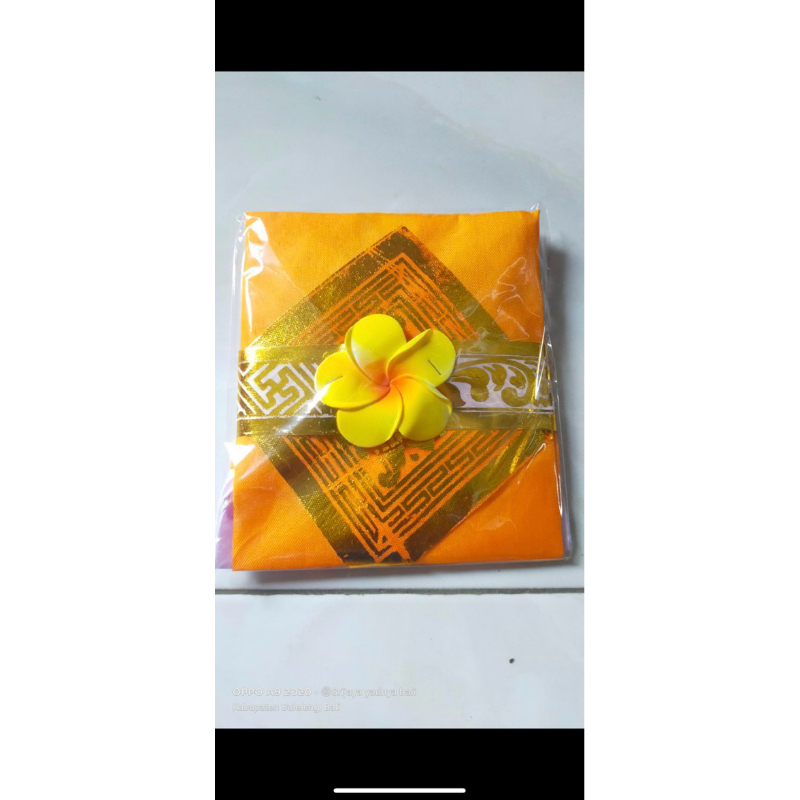 Rantasan putih kuning