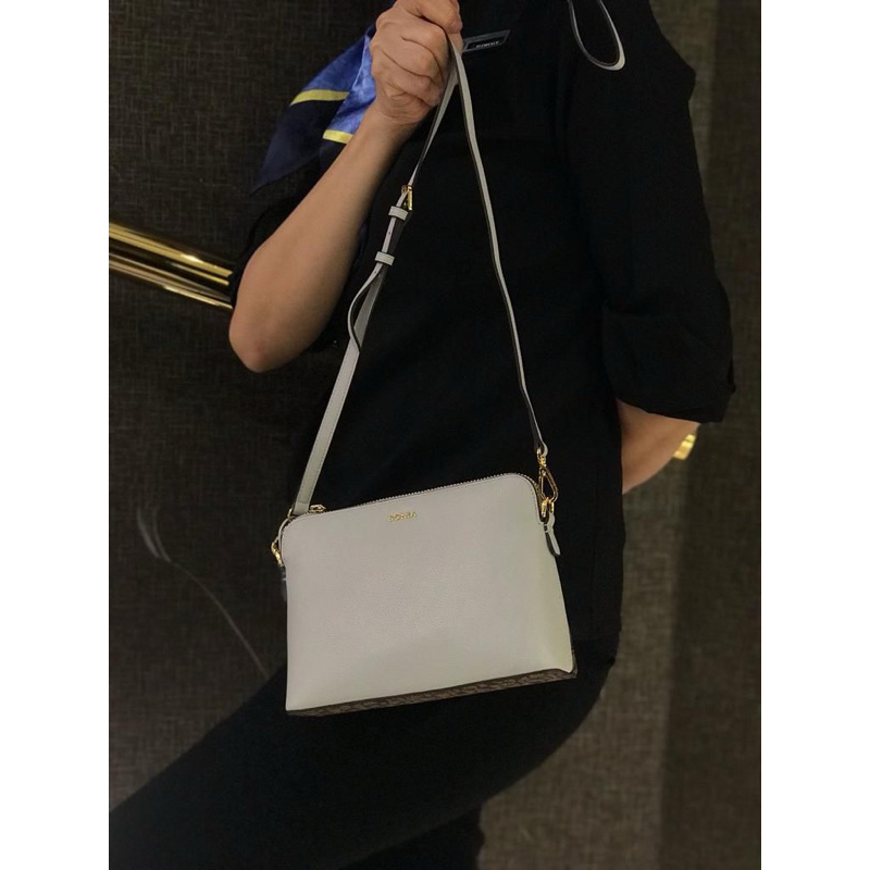 sling bag bonia bolak balik