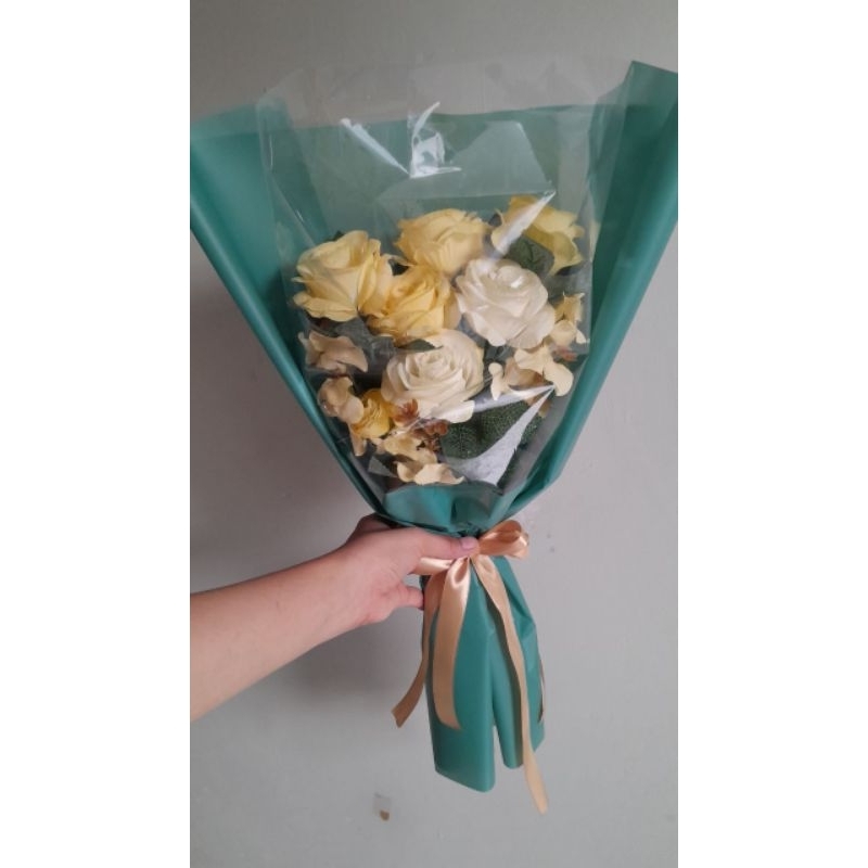 Bouquet  bunga hijau arsenic