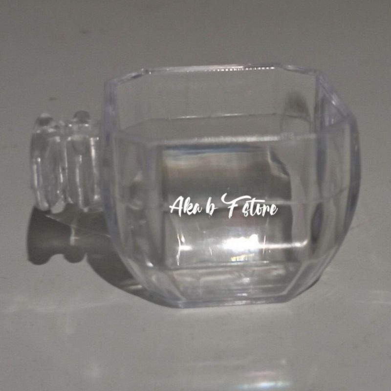 cepuk makan minum burung kotak no5