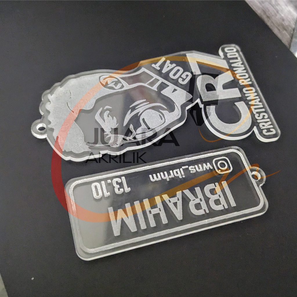 Gantungan Kunci Akrilik Custom Nama Custom logo