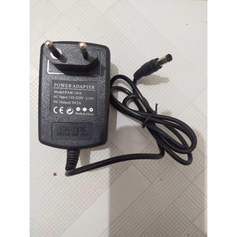 Adaptor 9V 2A Power Adaptor STB Monitor Cctv Router Wifi 9 Volt 2 Amper