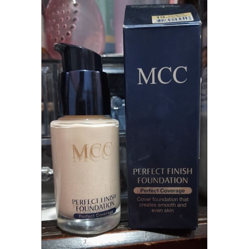 MCC Perfect Finish Foundation shade 19