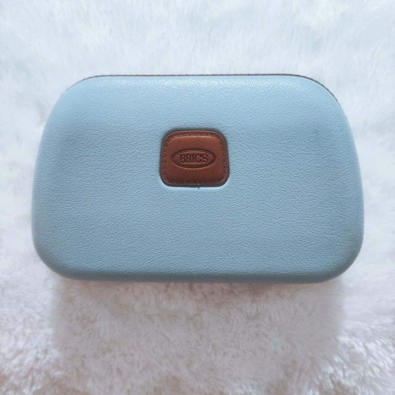 BRICS Amenity Kit Qatar Airlines