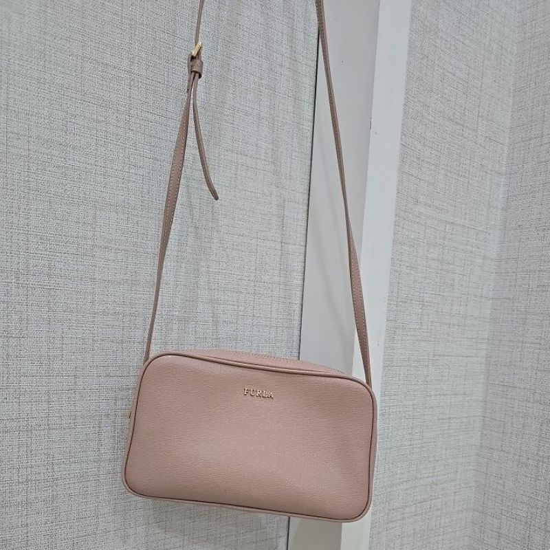 Tas Wanita Furla Original Sling Bag Preloved Like New