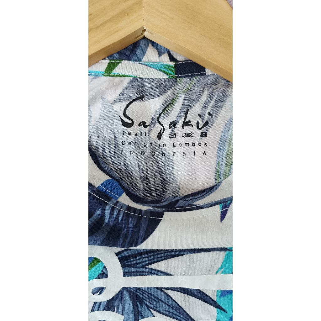 Kaos Anak Perempuan - Kaos Lombok - Kaos Motif Bunga - Kaos Pantai (Preloved)