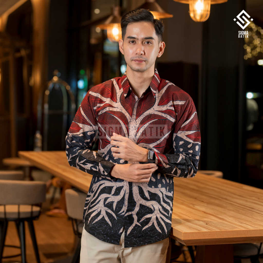 ELENIO Kemeja Batik Pria Lengan Panjang Merah Biru Lapis Furing