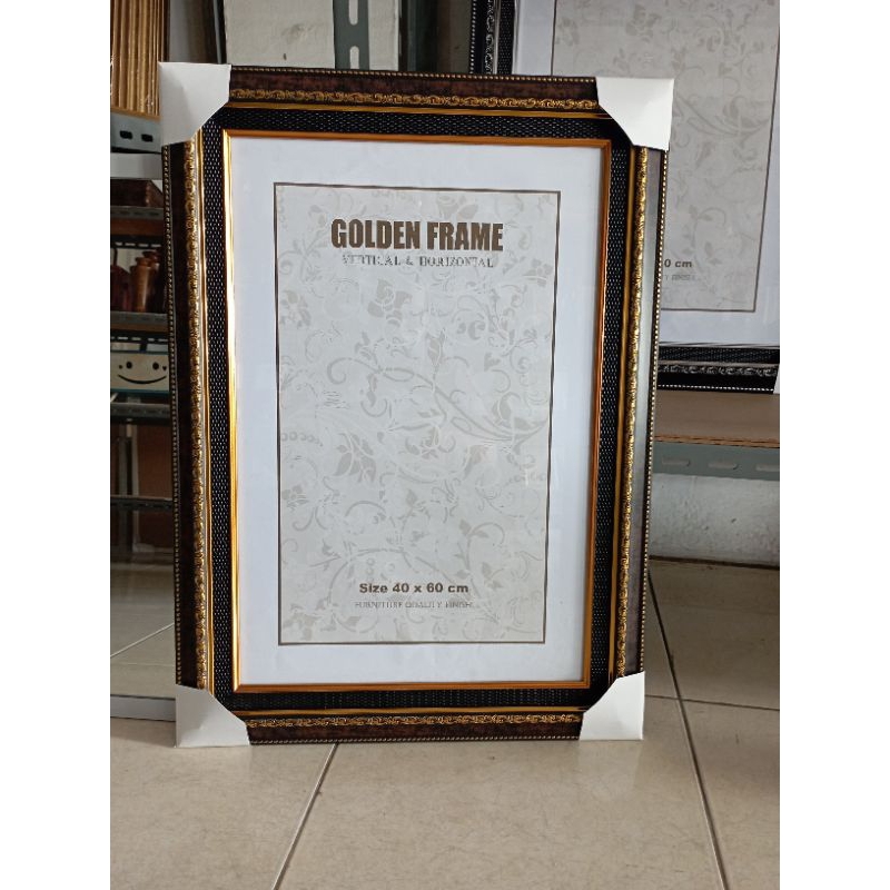 JUAL BINGKAI FOTO 22R + CETAK FOTO 22R (40cmx60cm) HARGA SUDAH TERMASUK PACKING KAYU
