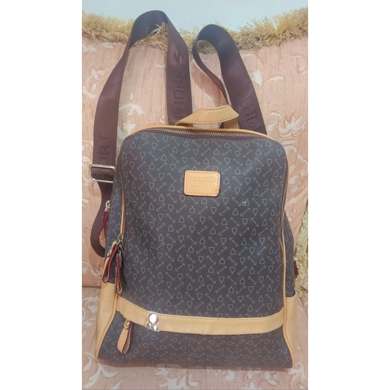 Tas Ransel wanita PL. Brand Ssam_zie. Ada minus. Tapi msh Oke