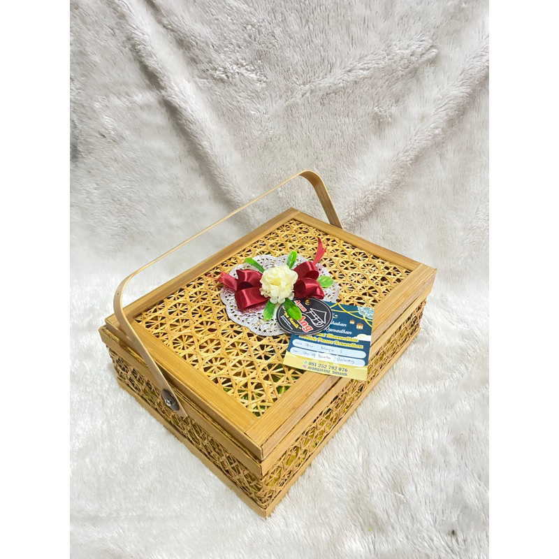 

kotak hantaran truntum persegi panjang