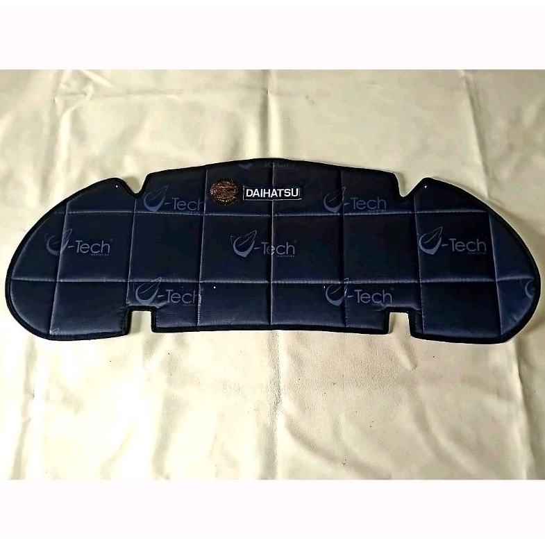 Daihatsu Sigra Peredam Panas dan Suara Kap Mesin Mobil