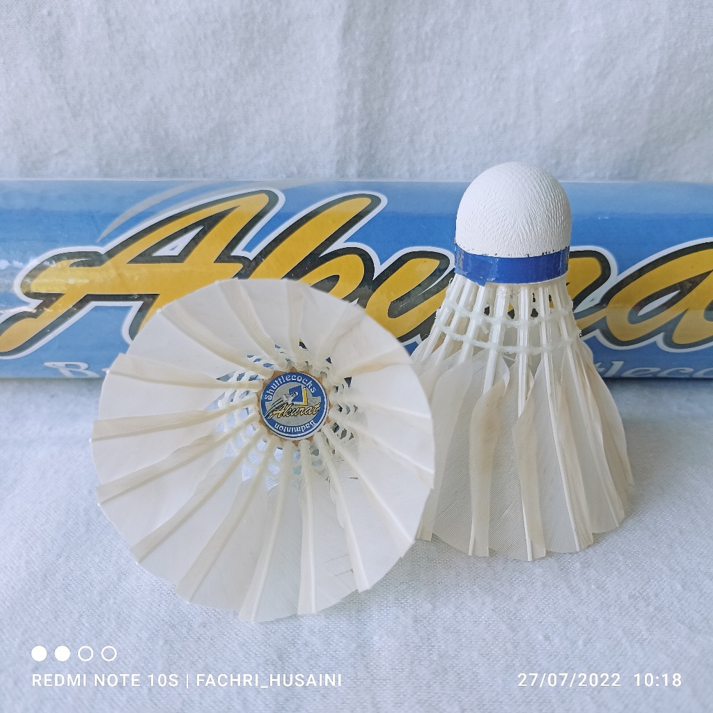 Shuttlecock Badminton AKURAT BIRU