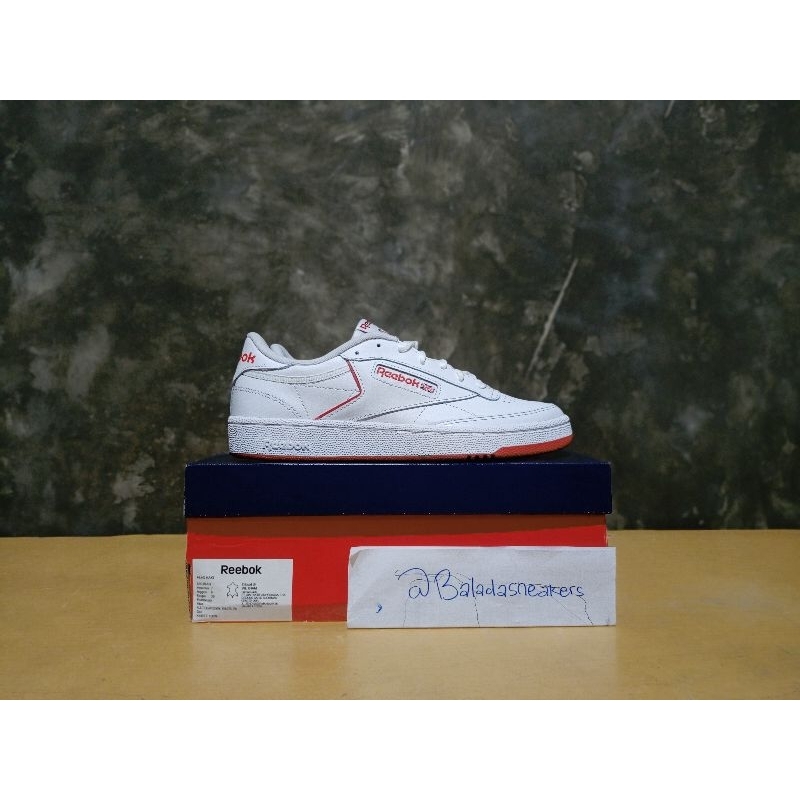 Reebok Club C 85 White White Flash Red / Vector Blue Original Resmi - Sepatu Sneakers Pria Free Satu