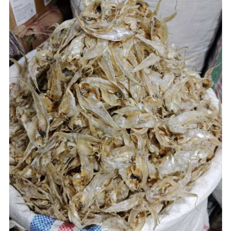 

Ikan Asin Bulu Ayam 250 gram KIRIM INSTANT