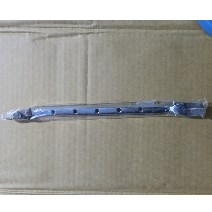 Lamskar Lubang Penahan Jendela