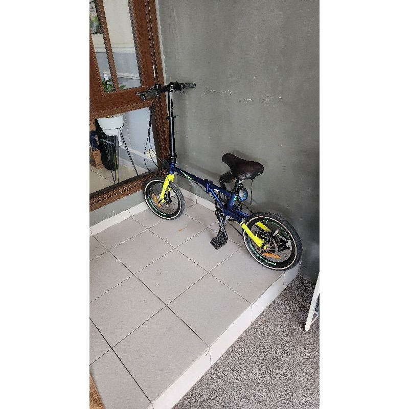 Sepeda Lipat Evergreen 16 inch warna biru kuning Bekas