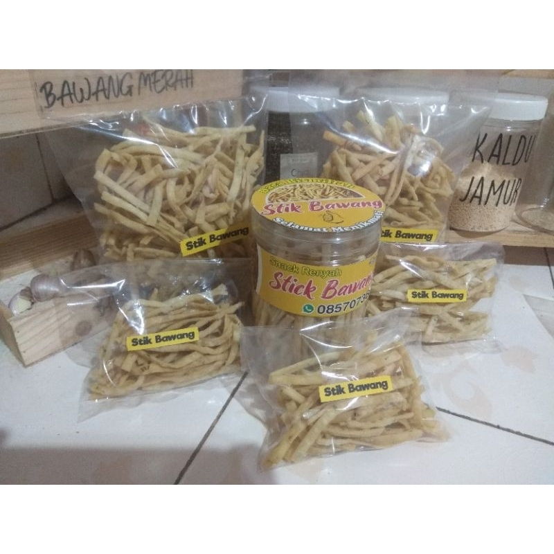 

Stick Bawang Renyah 200 gram