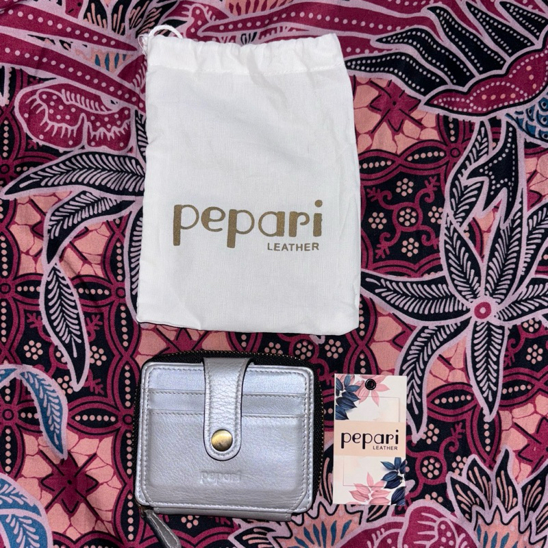 Preloved Dompet Pepari