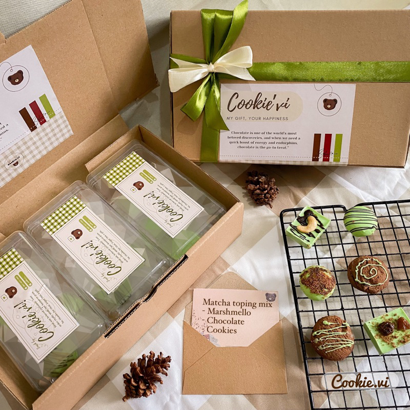 

Set Hampers / Bingkisan / Hadiah / Lebaran / Natal /Kado
