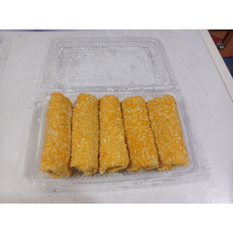 

Frozen Risoles / Risol (1 Pcs)