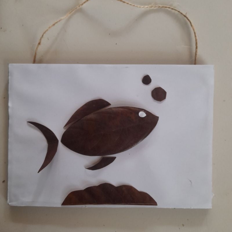 Untuk mengasah otak kesenian anak - Kolase ikan merakit sendiri