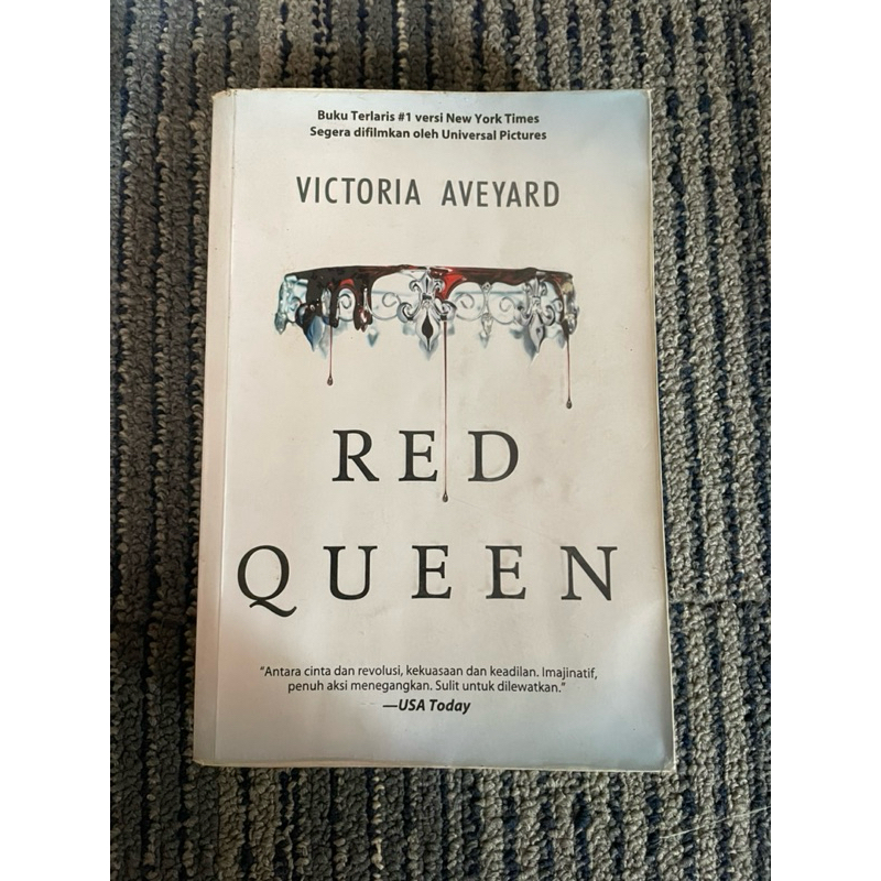 Preloved Red Queen (Red Queen, 1)