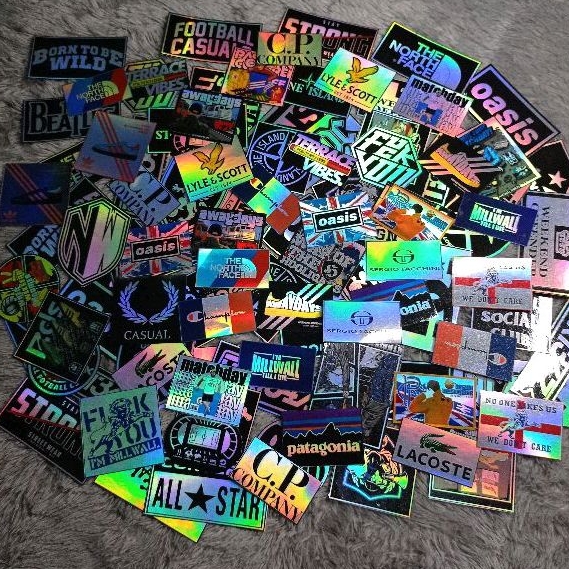 

Stiker hologram casual football holigans brand ultras laminasi glossy dingin