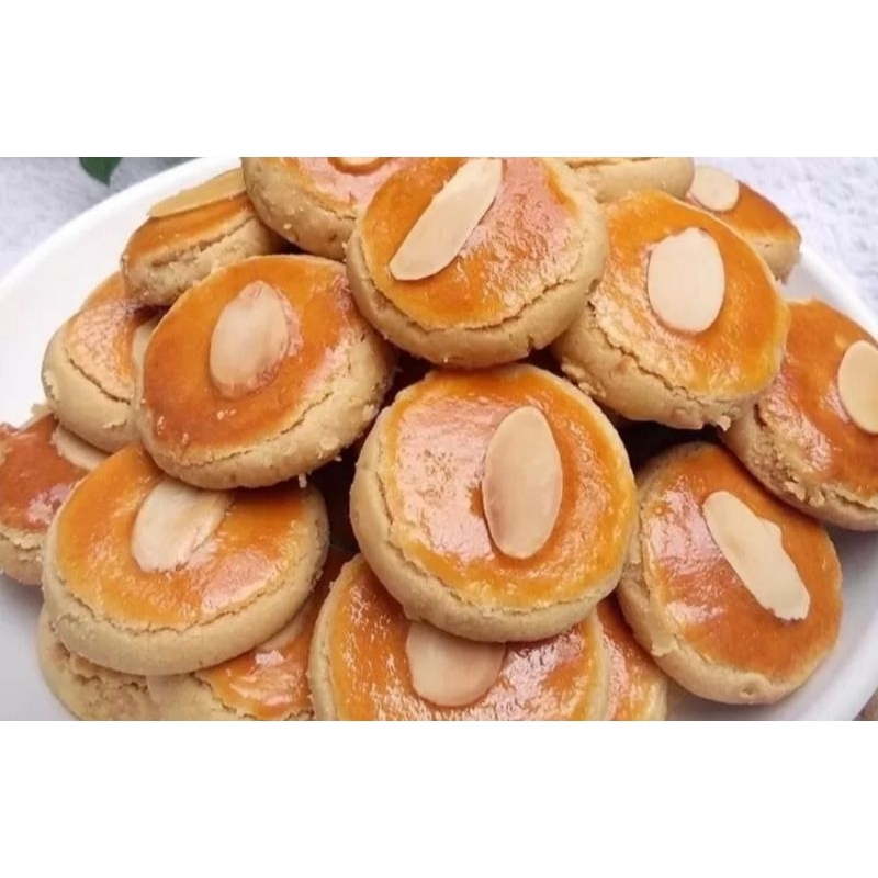 

Kue Kacang mede toples tabung 800ml