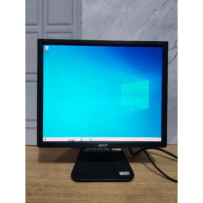 monitor lcd acer 17inch squere