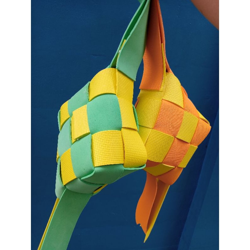 Ketupat hias outdoor jumbo spons ati ketupat hias eva foam jumbo diameter 24 cm ketupat dekorasi rua