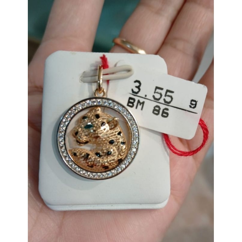 Liontin emas 75 macan jaguar