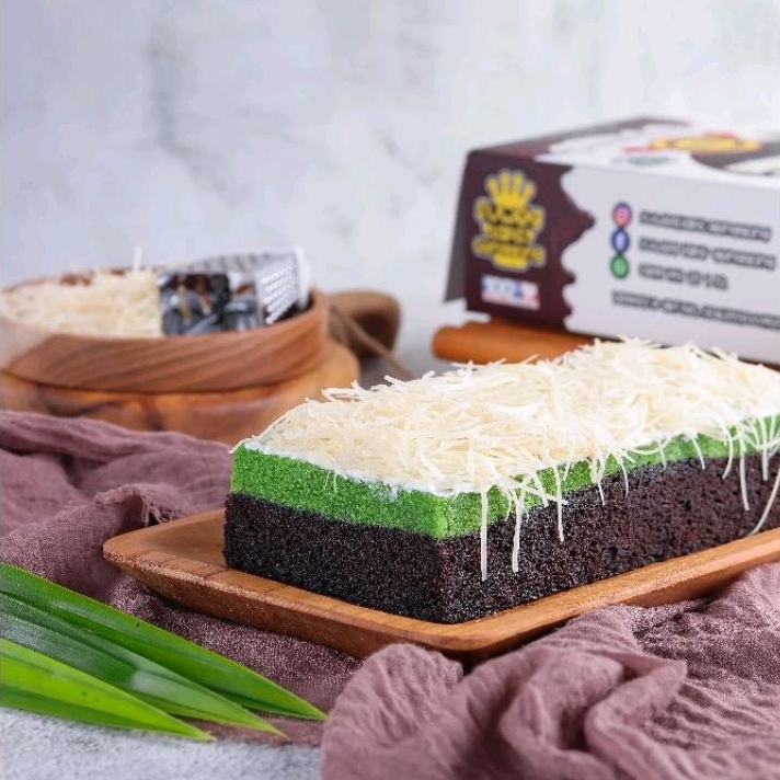 

BROWNIS KUKUS LAPIS PANDAN BY SUWEG LAPIS GENGGONG