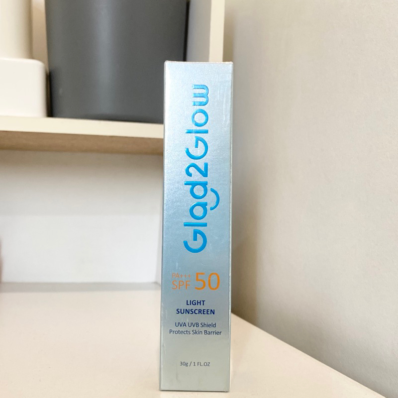 [NEW] GLAD2GLOW - Light Sunscreen Gel SPF50 PA+++ 30g