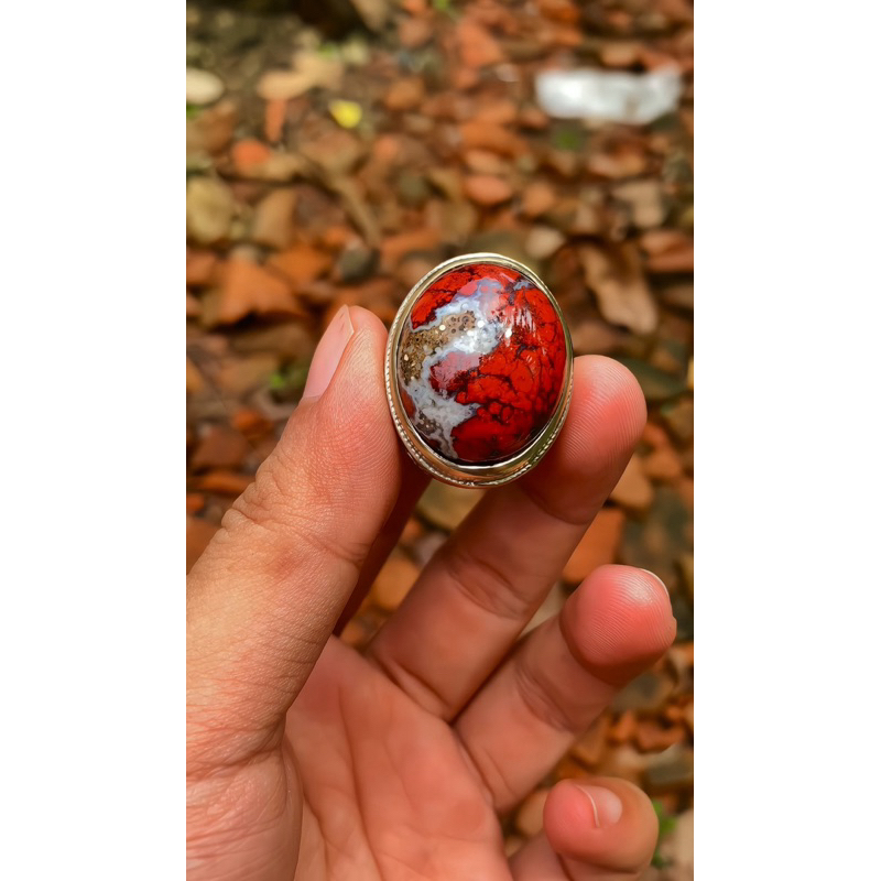 Badar Besi merah cabe Serat Emas/Pirus Merah Langka