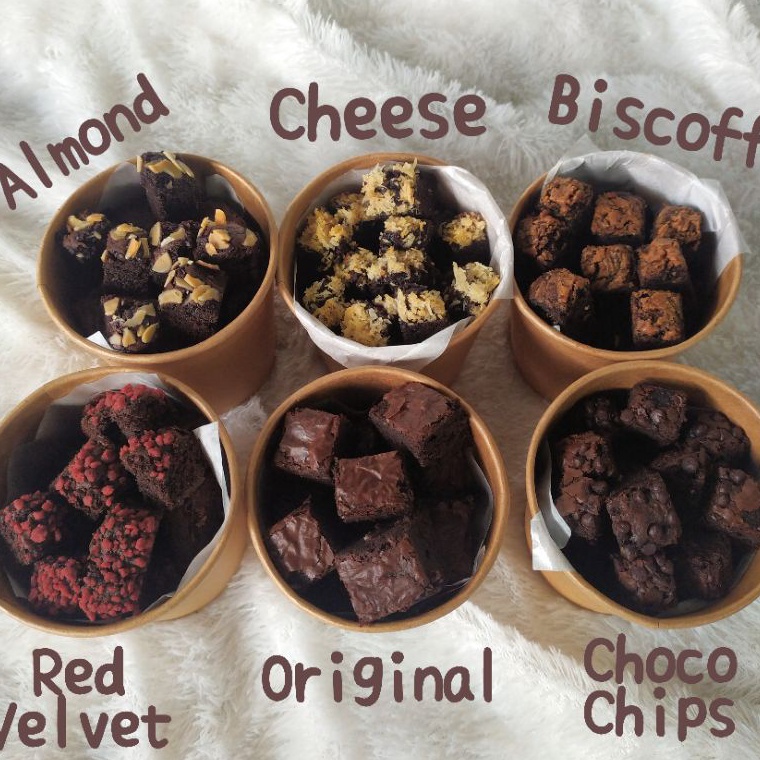 

CDW166 FASH SALE Mini Brownies Bites Dark Chocolate Hampers Gift Lebaran Natal Eid Mubarak Shiny Crust Panggang Bakar Coklat
