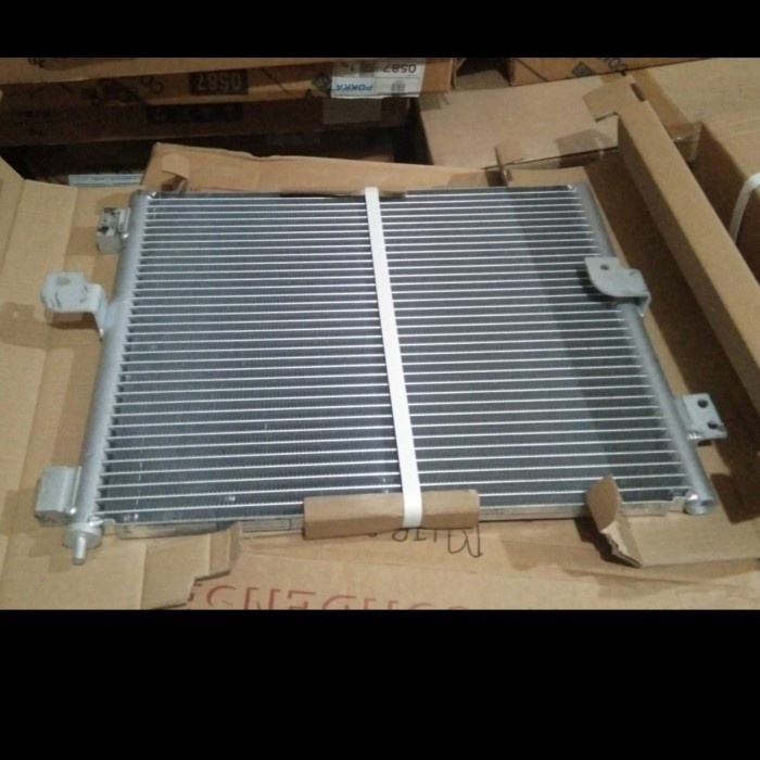 Kondensor Condensor AC Mobil Hyundai Atoz