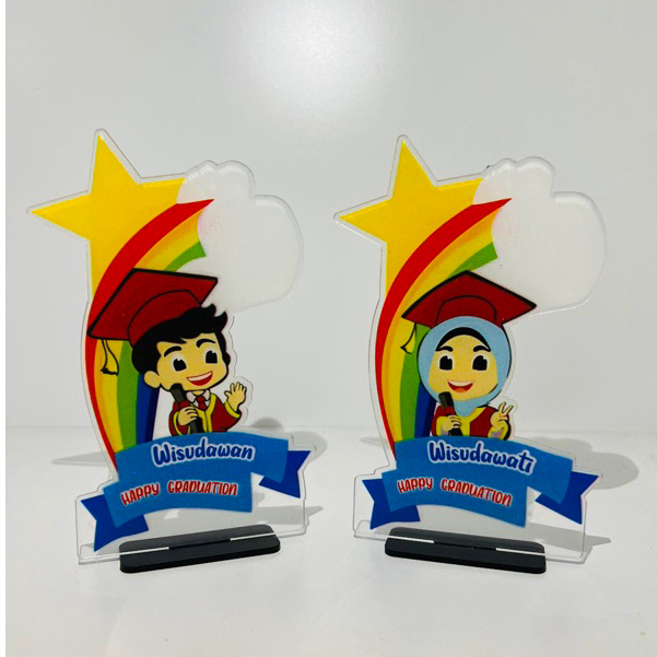 Akrilik Wisuda Custom Piala Akrilik Wisuda Anak anak