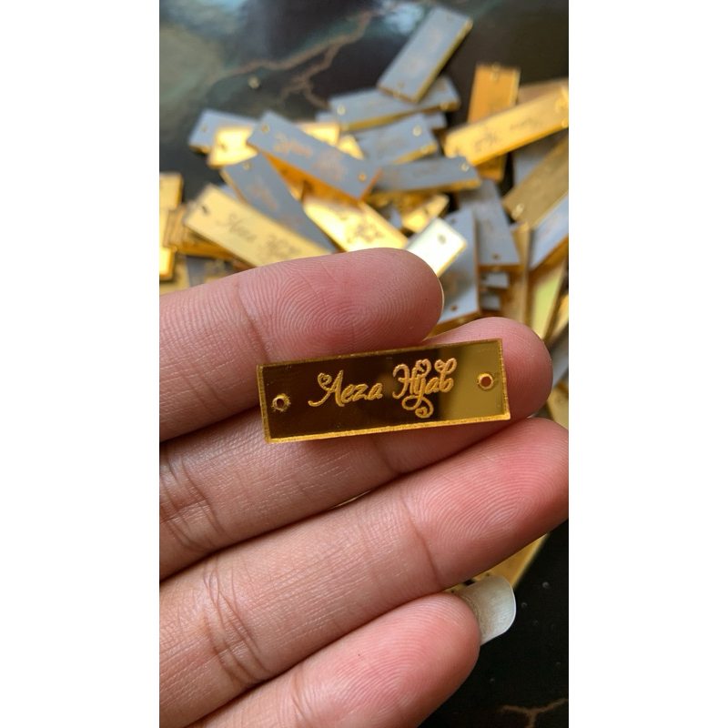 

LABEL HIJAB AKRILIK / AKRILIK HIJAB / AKRILIK BAJU