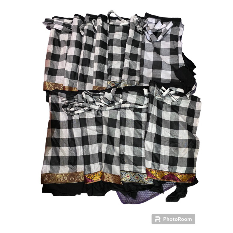 kamen anak setengah jadi